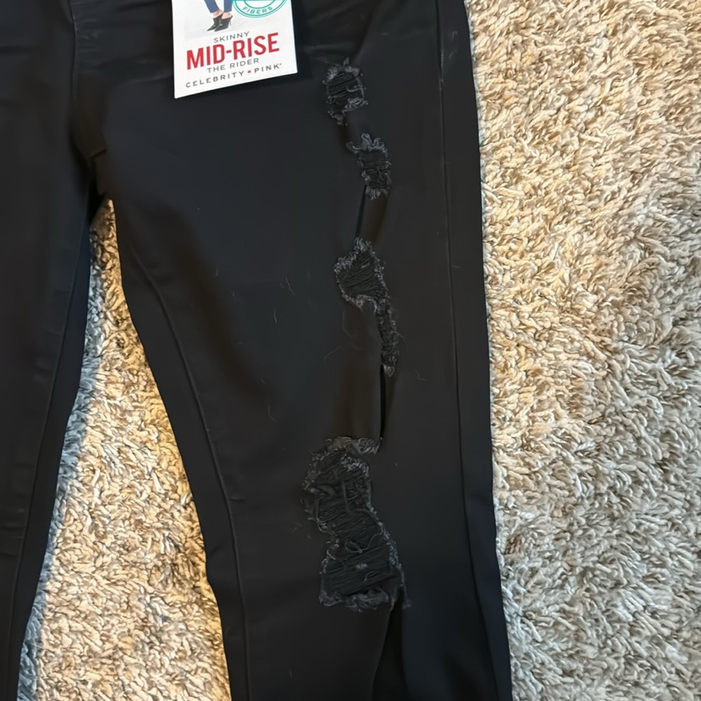 Celebrity Pink Black Skinny Jeans - Picture 3 of 6